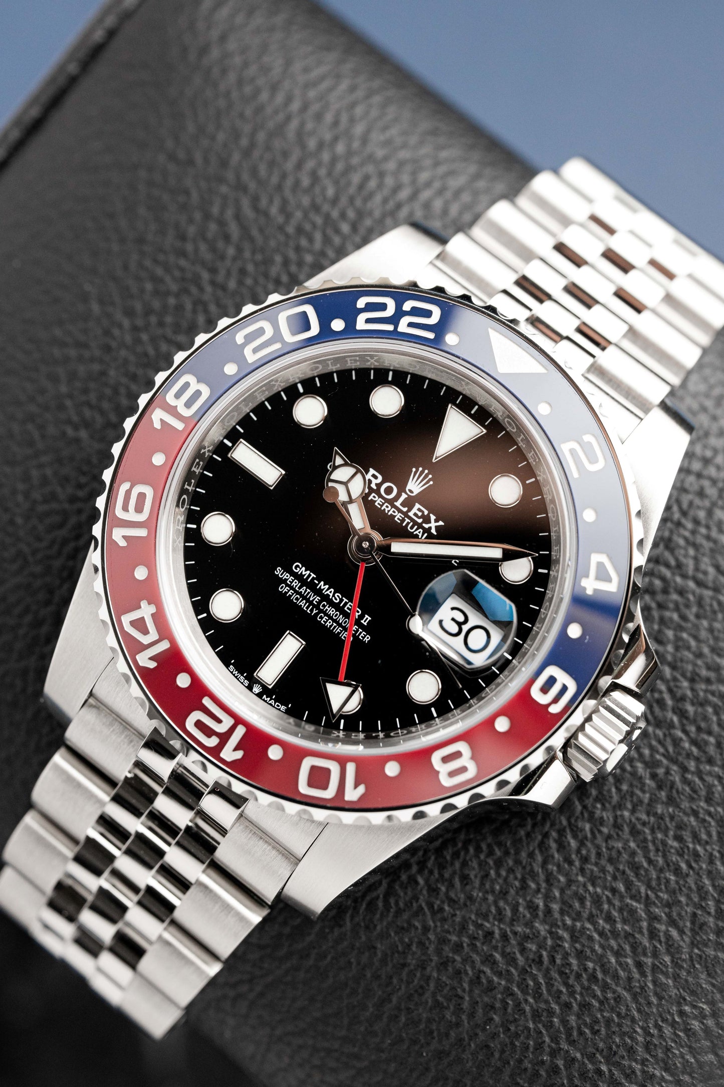 ROLEX GMT-MASTER II "PEPSI" REF: 126710BLRO (2021)
