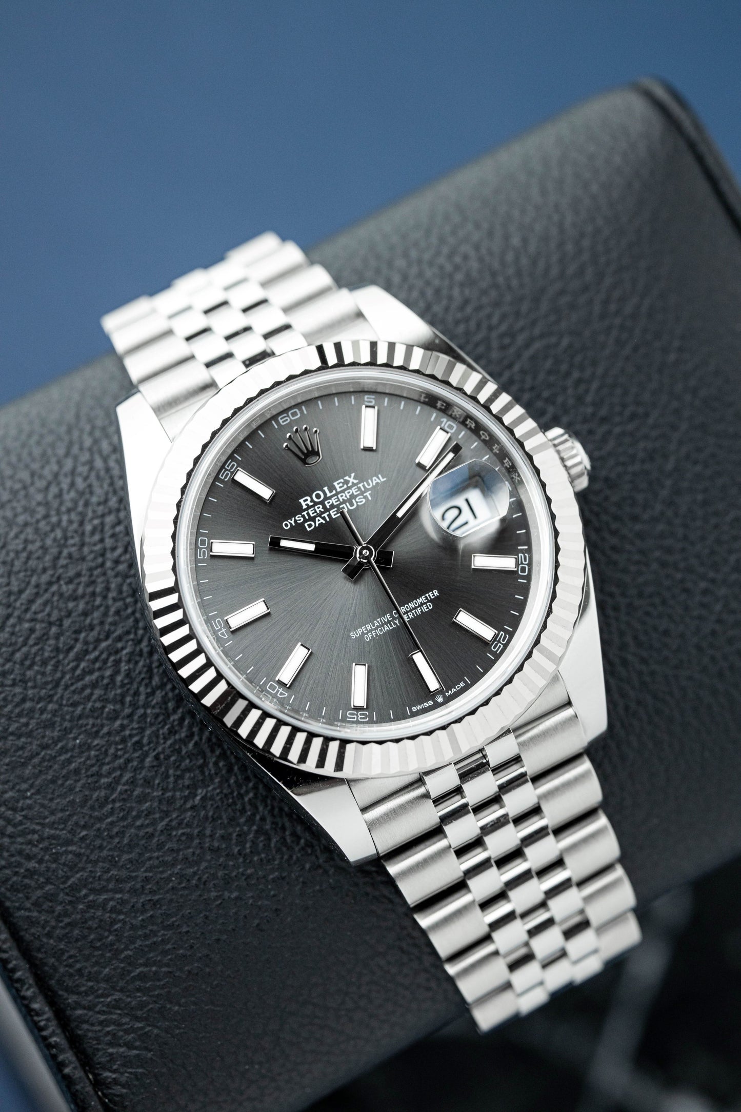 ROLEX DATEJUST 41 RHODIUM DIAL REF: 126334 (2025)