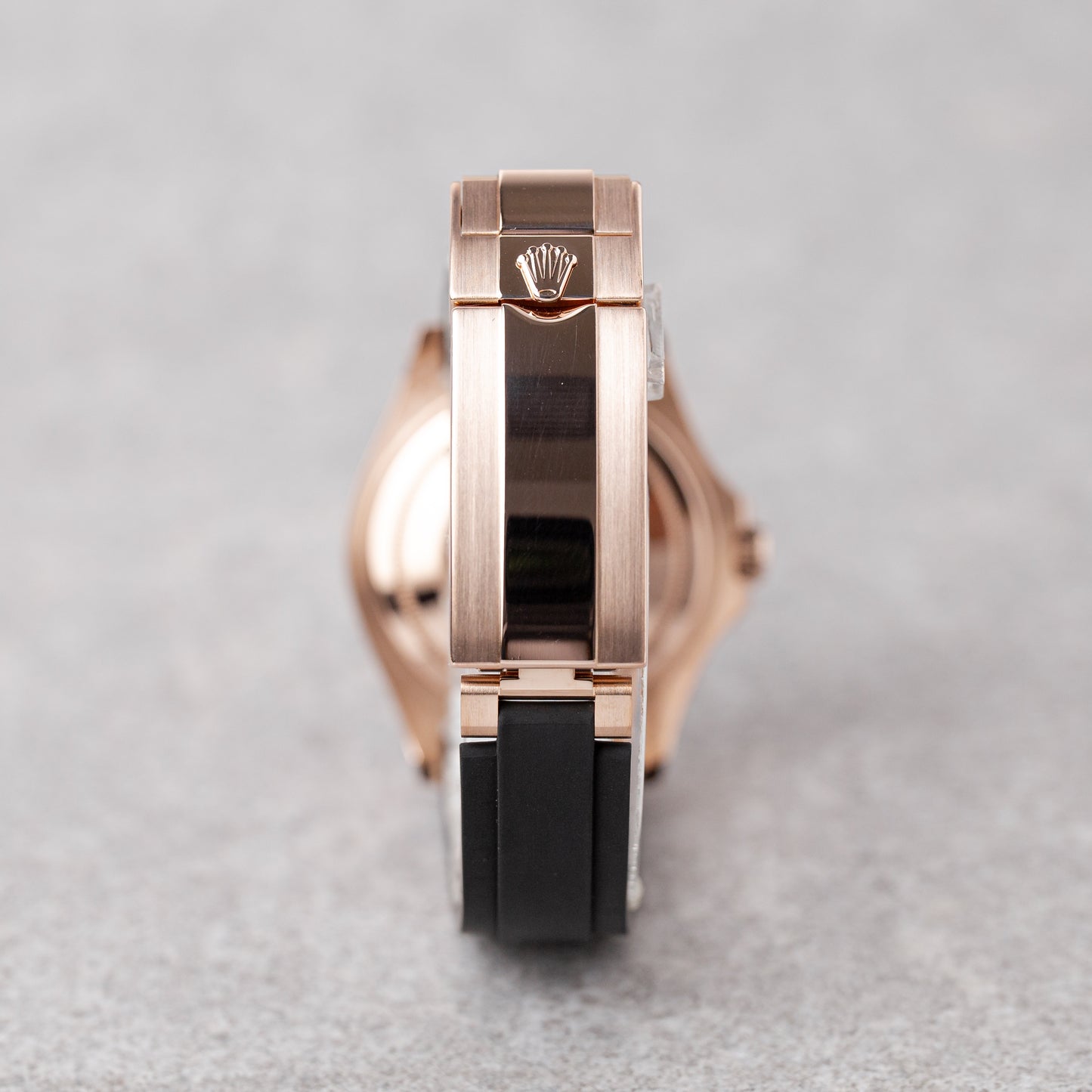 ROLEX YACHT-MASTER 37 EVEROSE GOLD REF: 268655