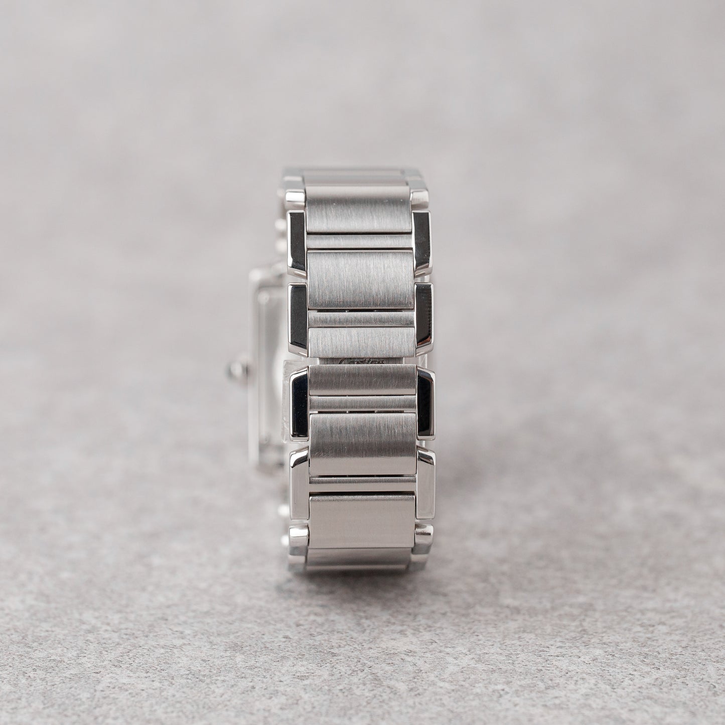 CARTIER TANK FRANÇAISE MEDIUM REF:2301