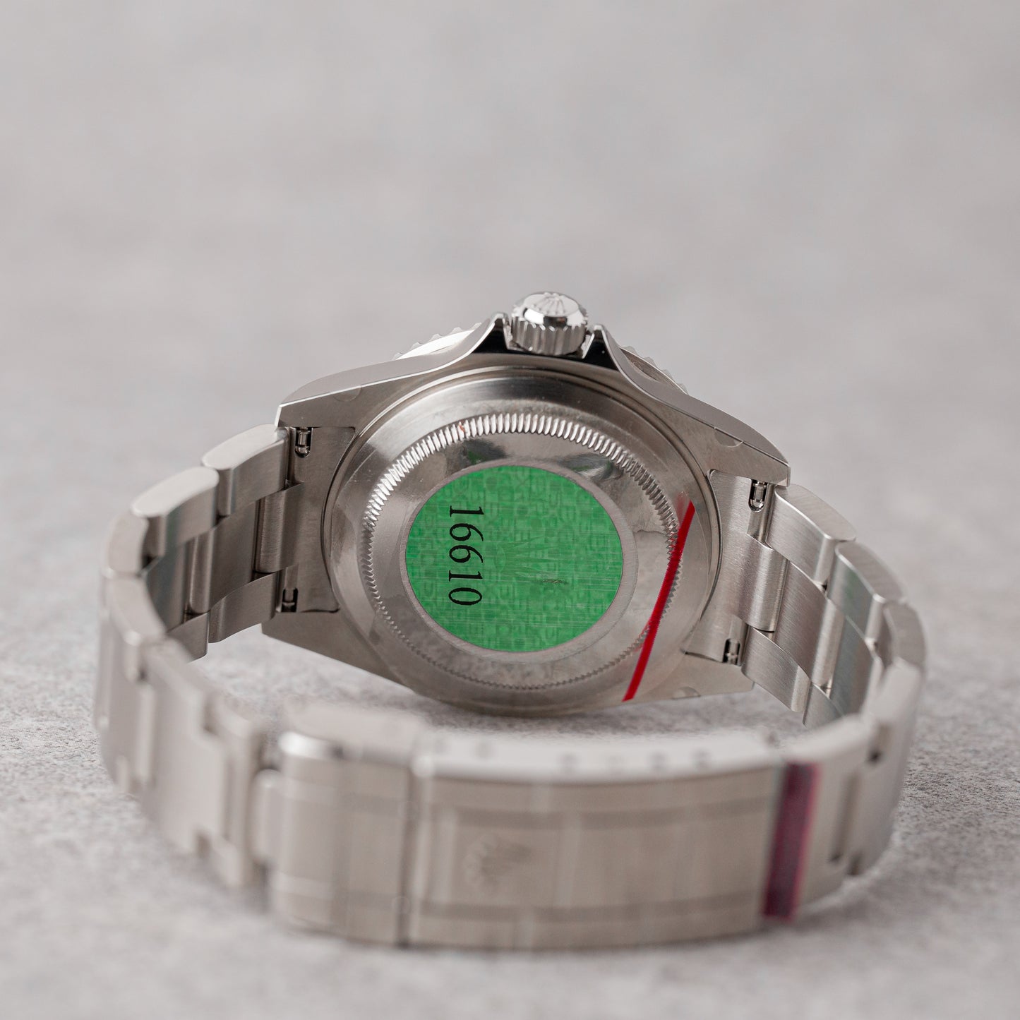 ROLEX SUBMARINER REF: 16610 (NOS)
