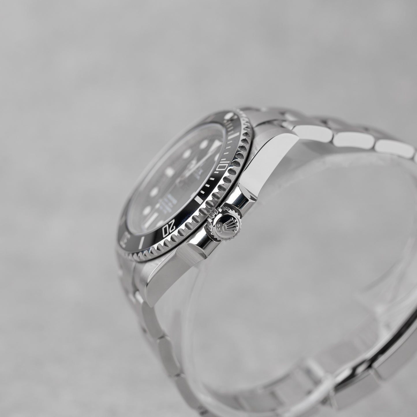 ROLEX SUBMARINER NO DATE REF: 114060