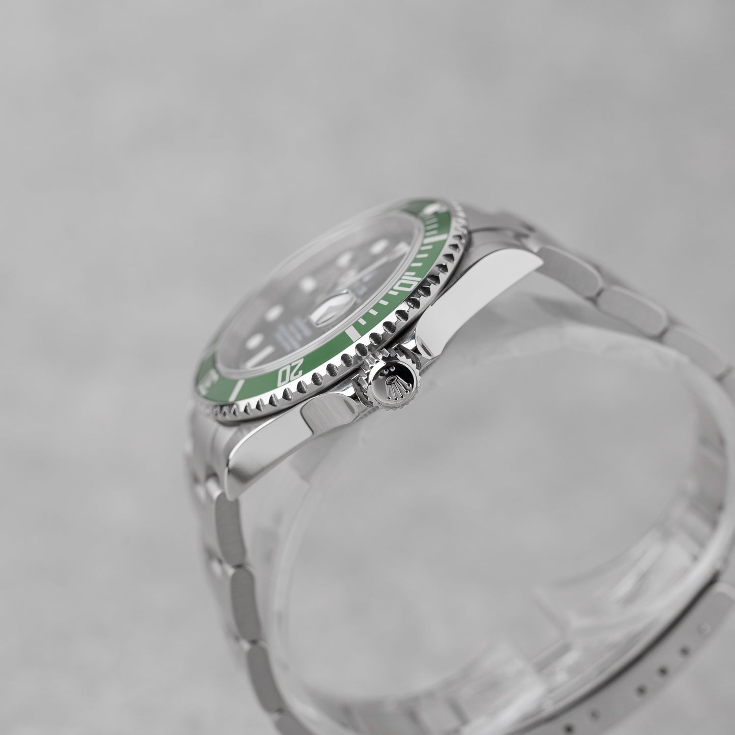 ROLEX SUBMARINER DATE "KERMIT" REF: 16610LV