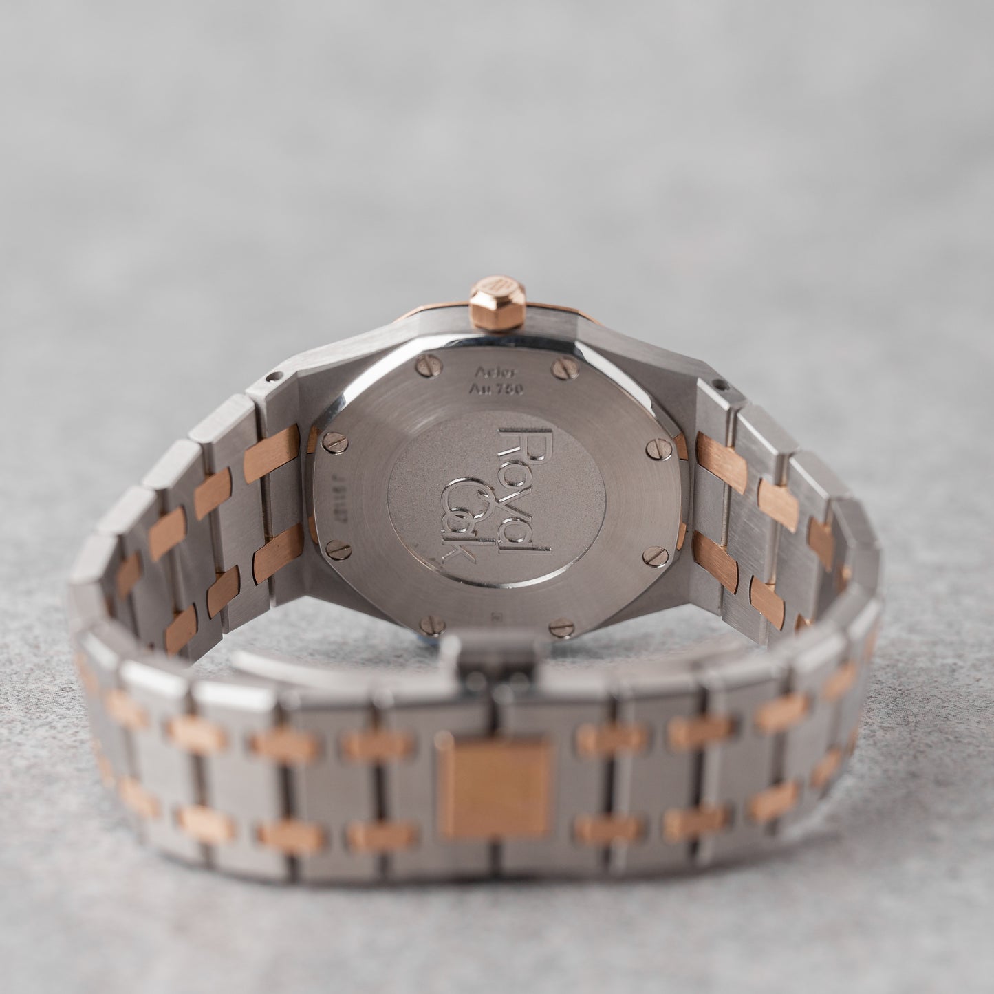 AUDEMARS PIGUET LADY ROYAL OAK 33MM REF: 67651SR