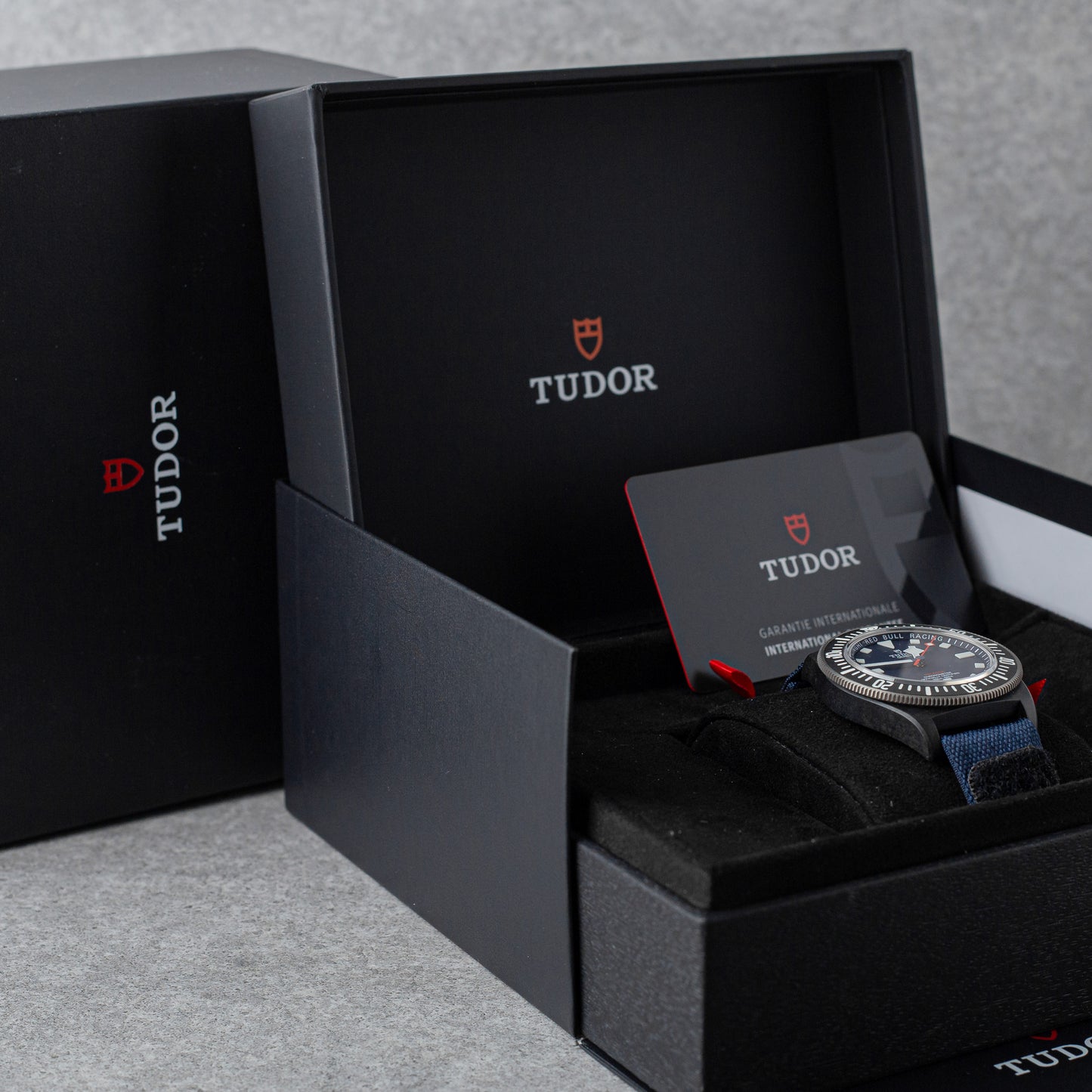TUDOR PELAGOS FXD ALINGHI RED BULL REF: 25707KN (2024)