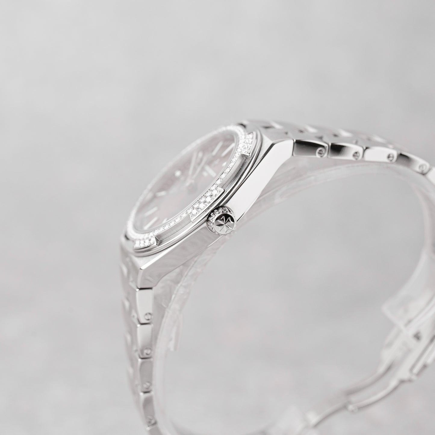 VACHERON CONSTANTIN OVERSEAS BROWN DIAMONDS 37MM REF: 2305V/100A-B171