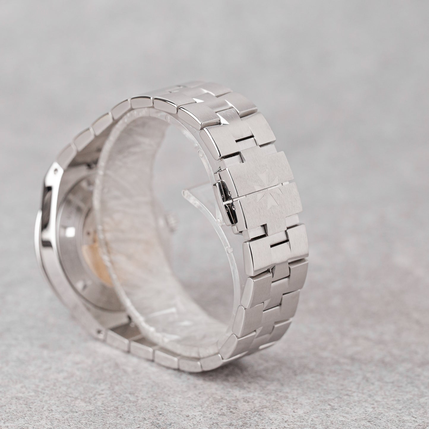 VACHERON CONSTANTIN OVERSEAS BROWN DIAMONDS 37MM REF: 2305V/100A-B171