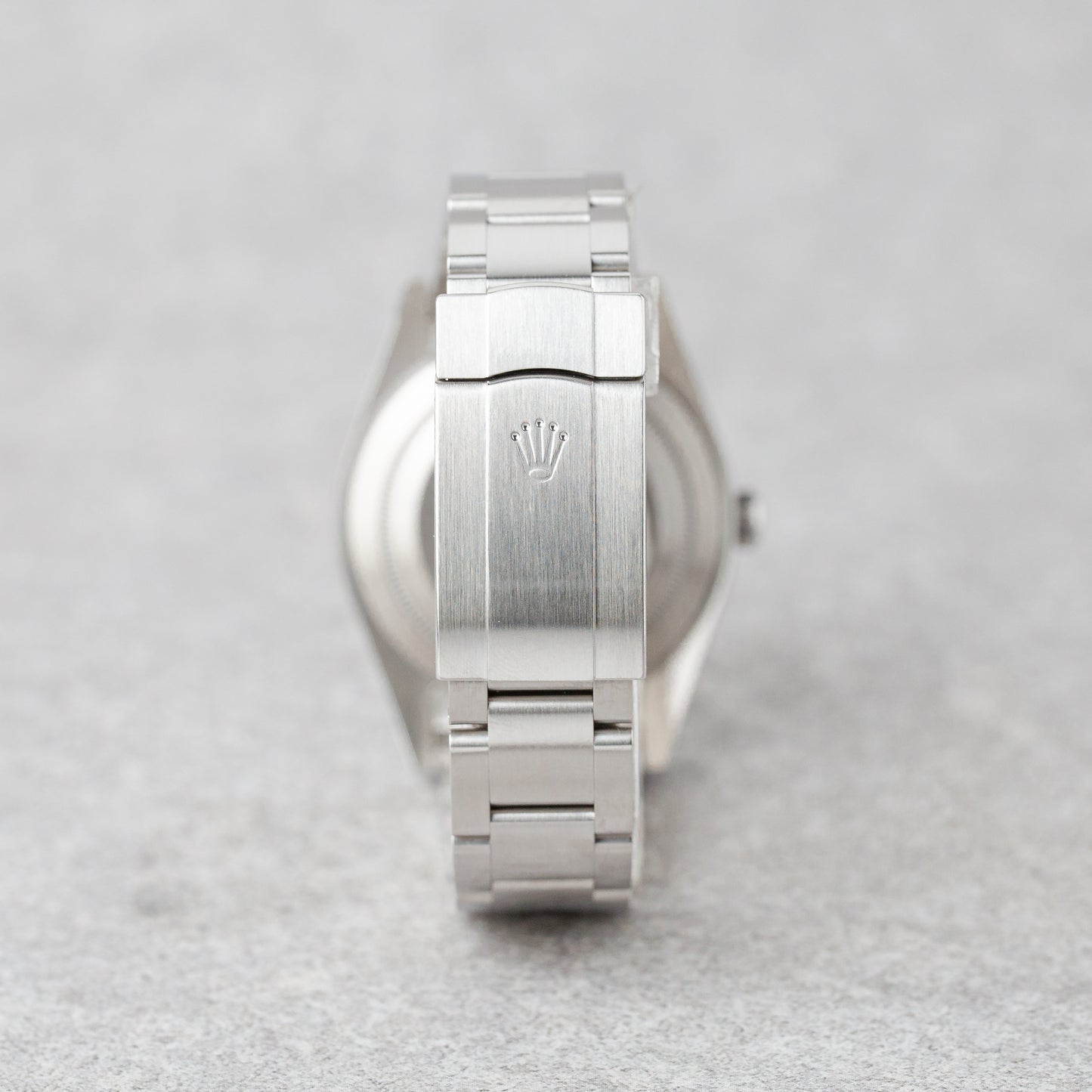 ROLEX OYSTER PERPETUAL 39 RHODIUM REF: 114300 (2018)