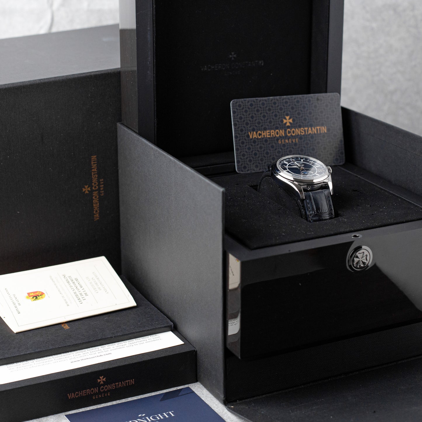 VACHERON CONSTANTIN FIFTYSIX COMPLETE CALENDAR REF: 4000E/000A-B548 (2022)
