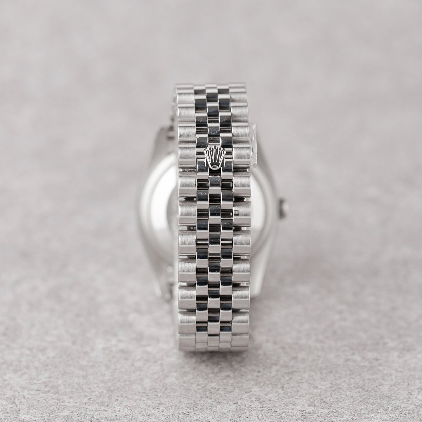 ROLEX DATEJUST 36 SILVER DIAL REF: 116234