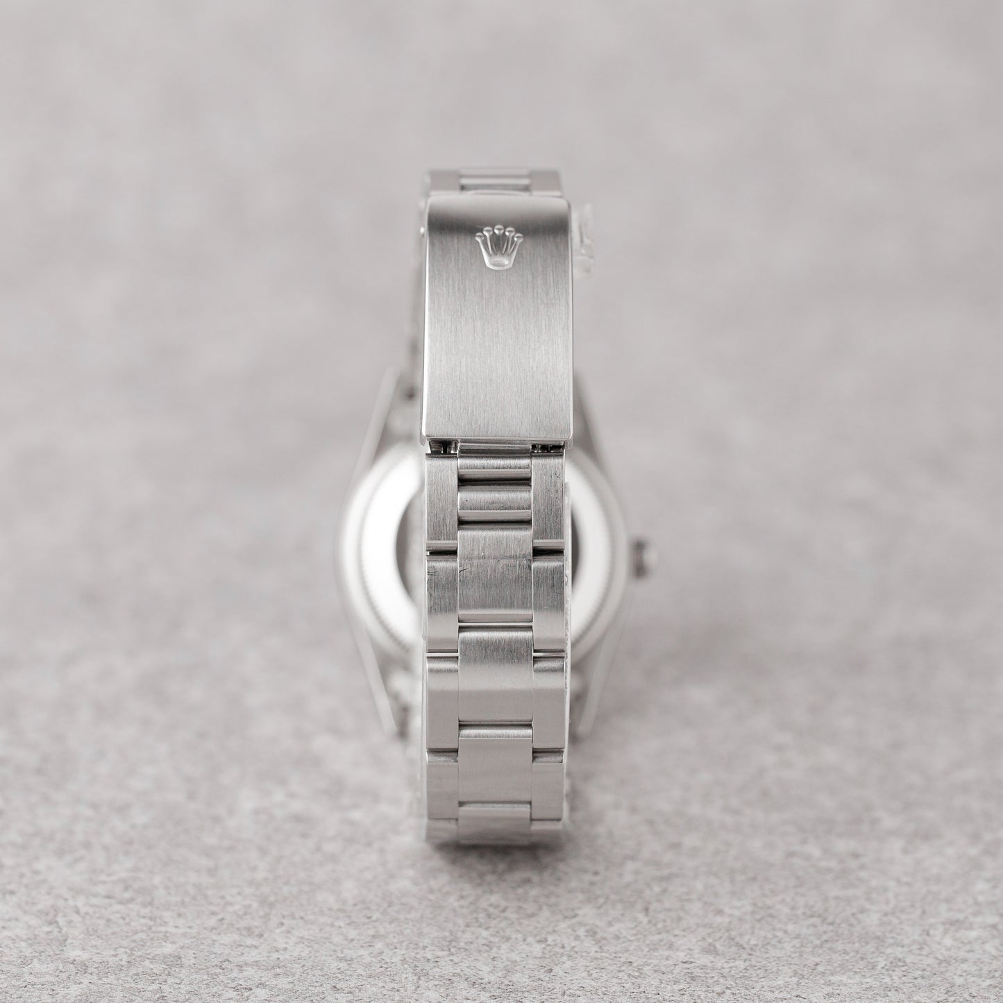 ROLEX OYSTER PERPETUAL DATE REF: 15200 (1997)