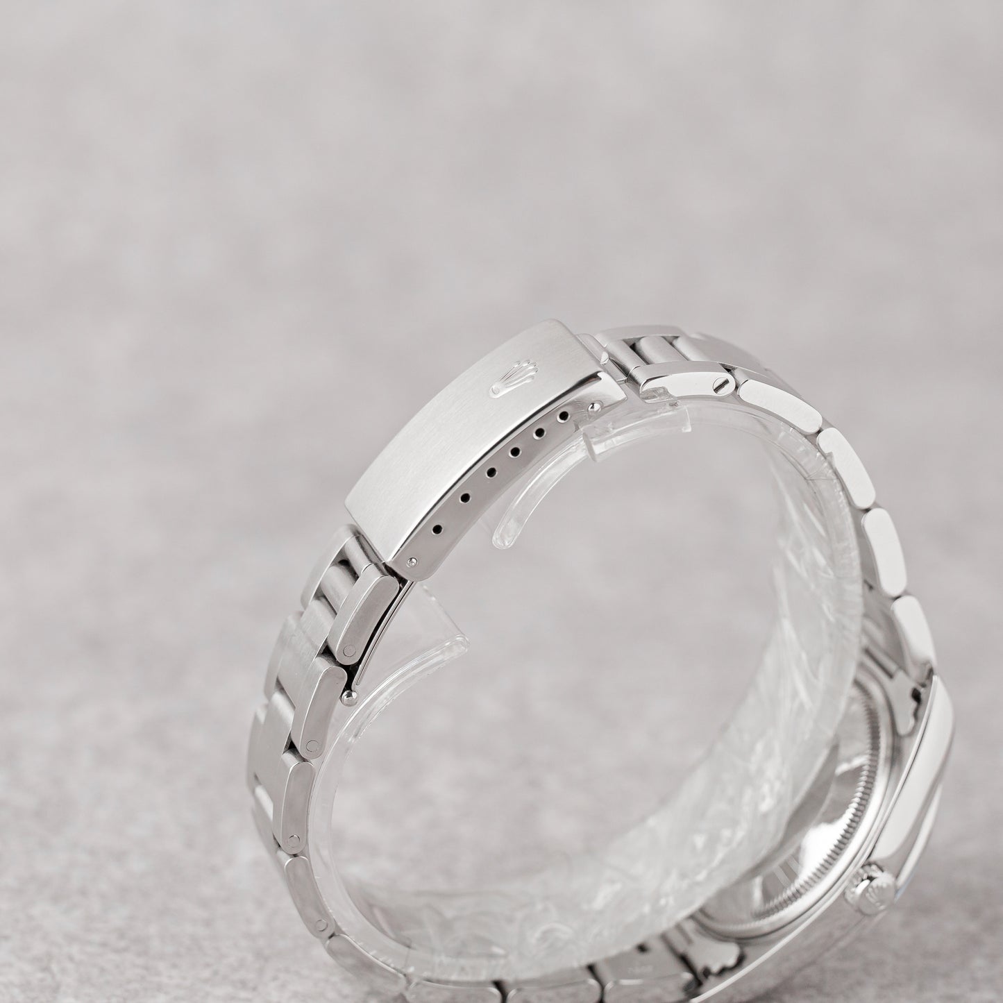 ROLEX OYSTER PERPETUAL DATE REF: 15200 (1997)