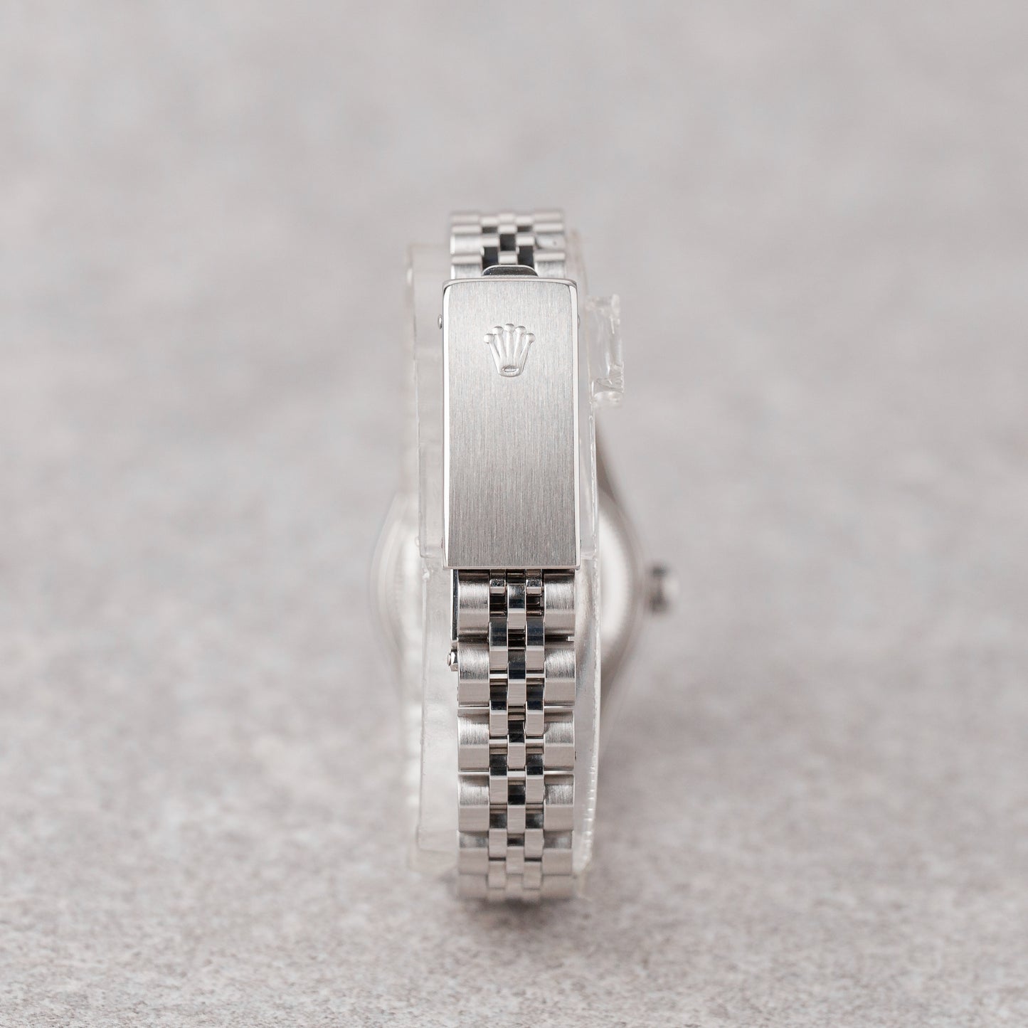 ROLEX LADY-DATEJUST 26 MOTHER OF PEARL DIAL REF: 79174
