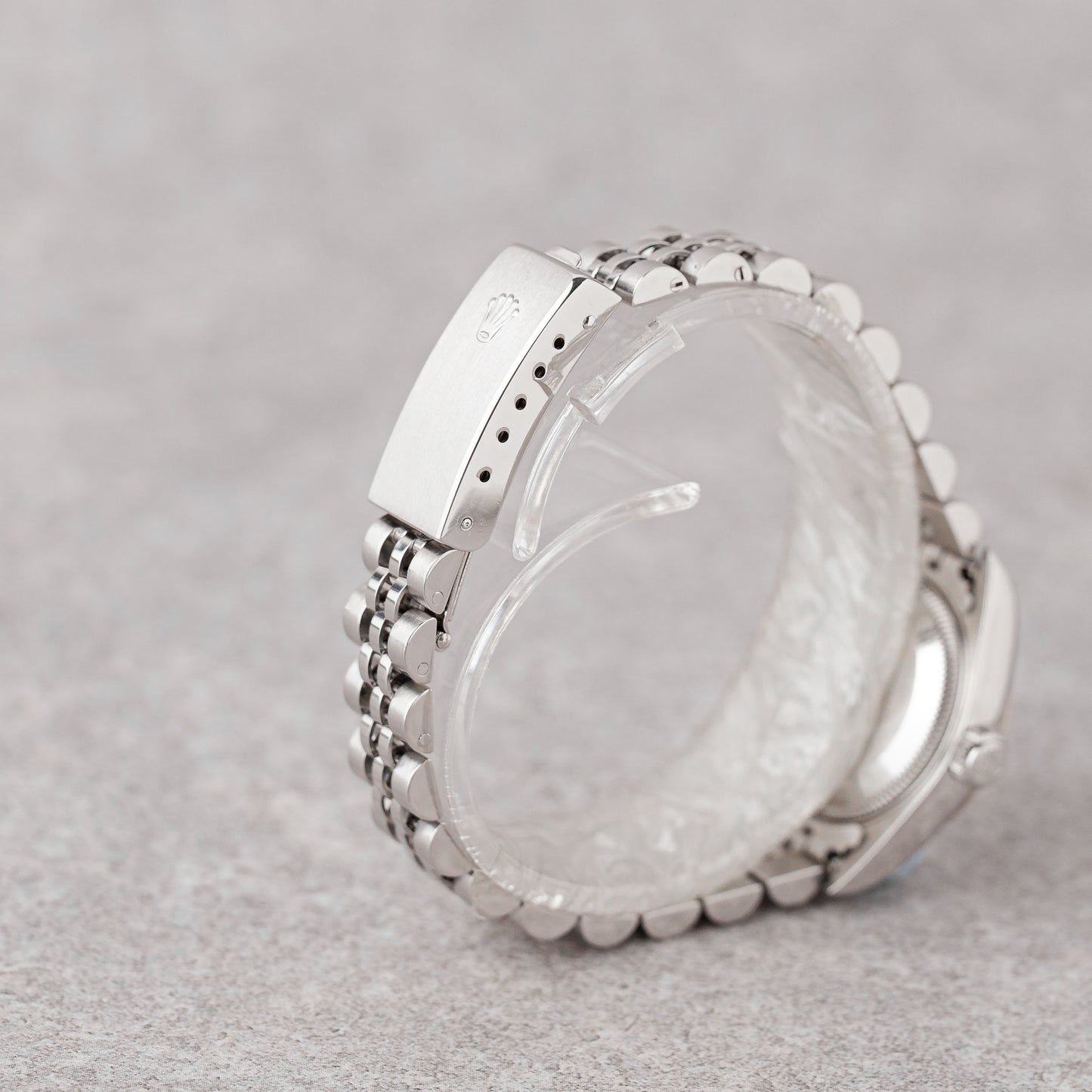 ROLEX LADY-DATEJUST 26 MOTHER OF PEARL DIAL REF: 79174