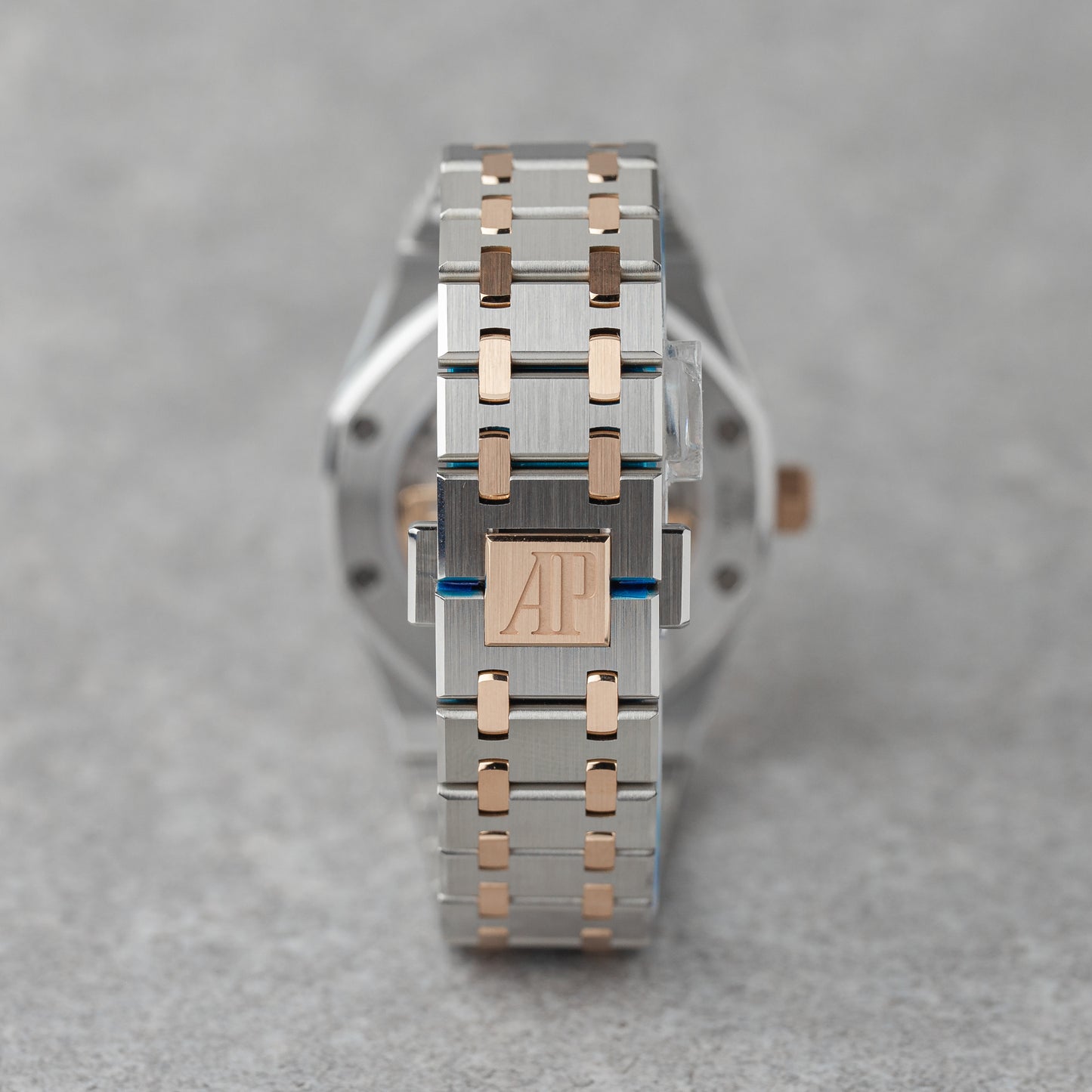 AUDEMARS PIGUET ROYAL OAK 37MM