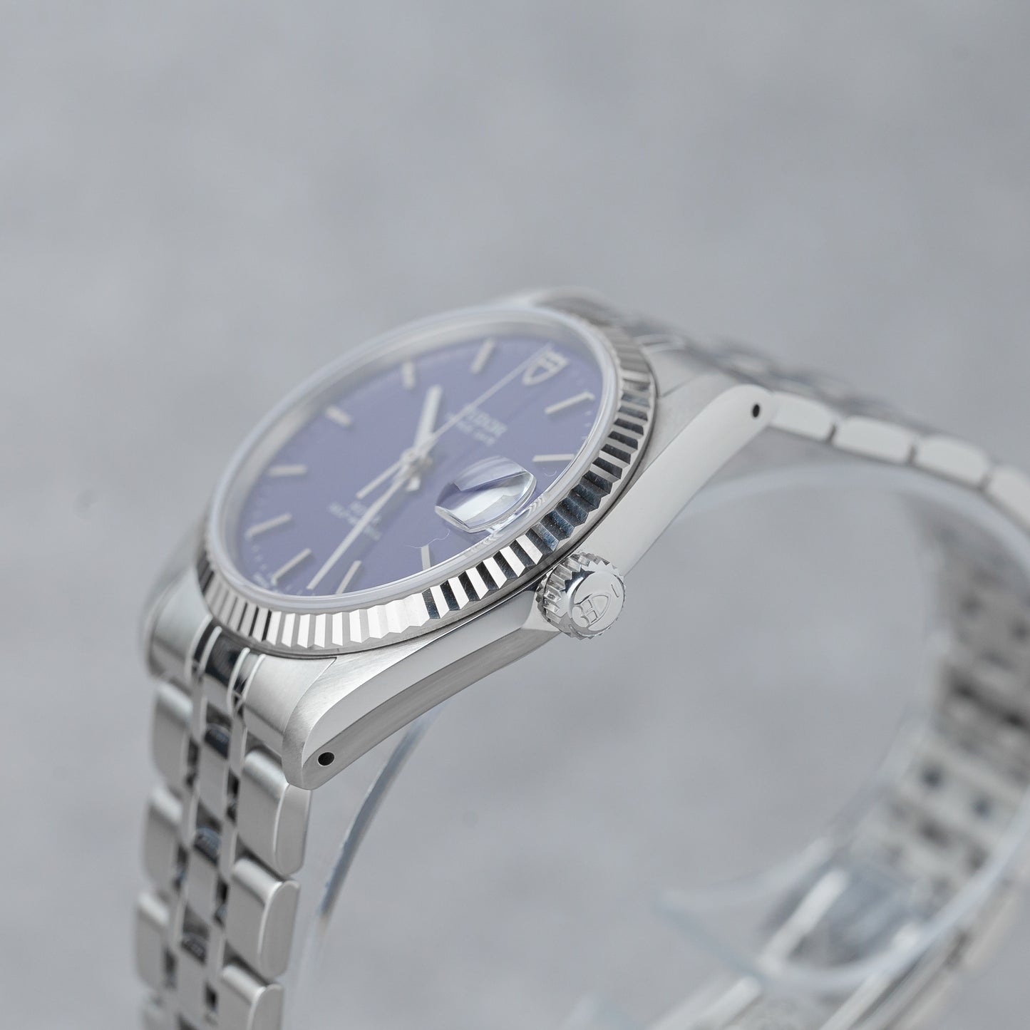 TUDOR PRINCE DATE REF: 74034