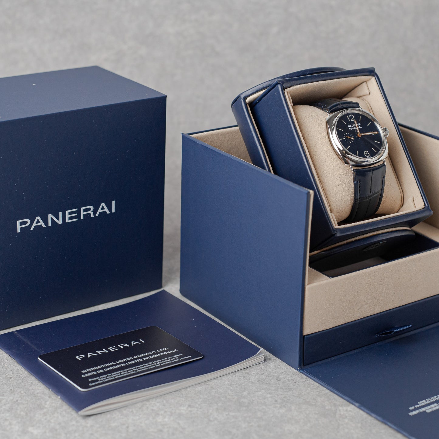 PANERAI RADIOMIR QUARANTA REF: PAM01293 (2023)