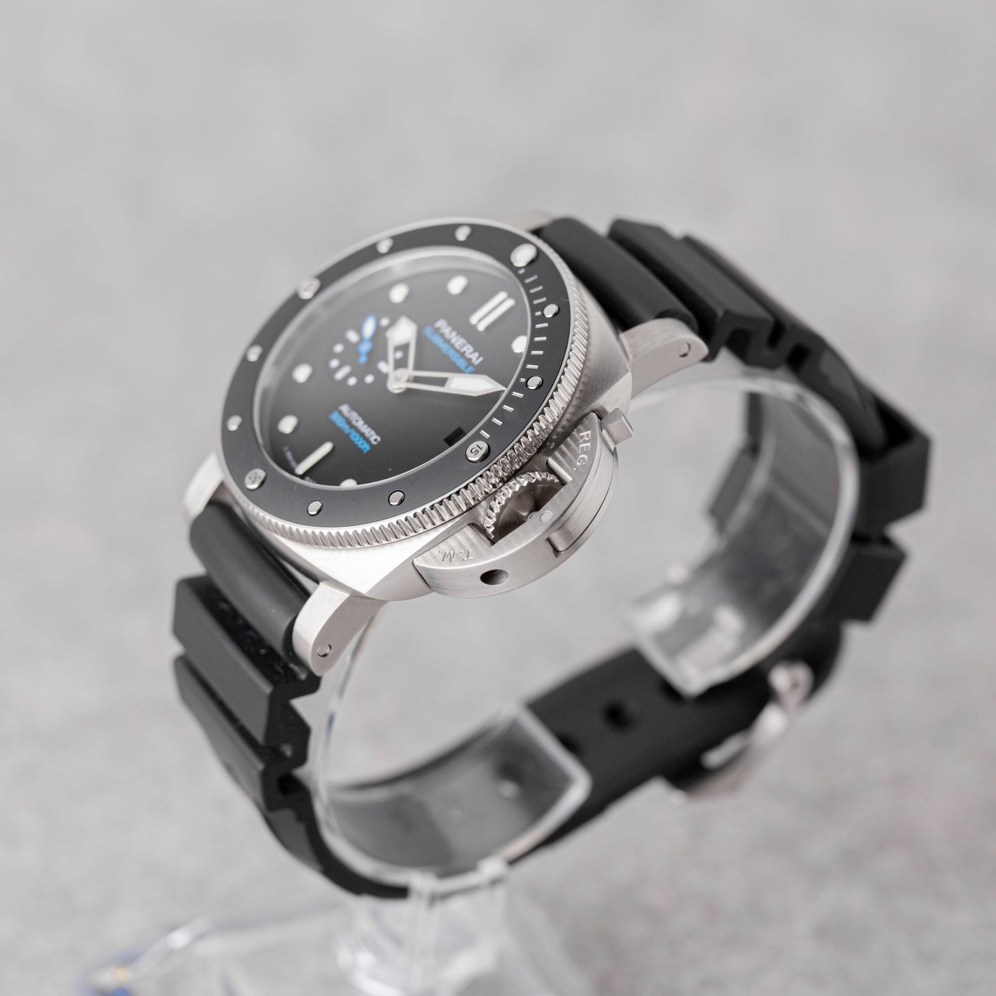 PANERAI SUBMERSIBLE 42MM REF: PAM02683