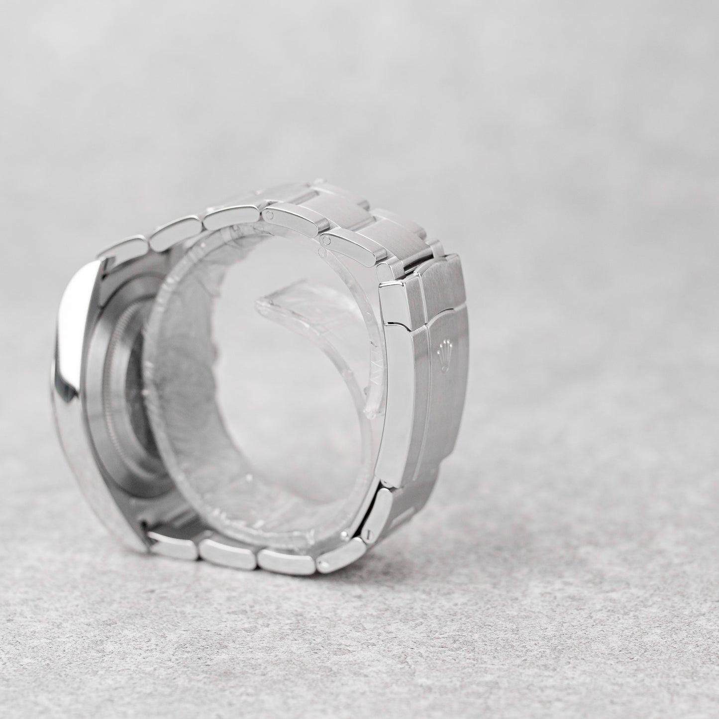 ROLEX OYSTER PERPETUAL 39 BLUE REF: 114300 (2018)