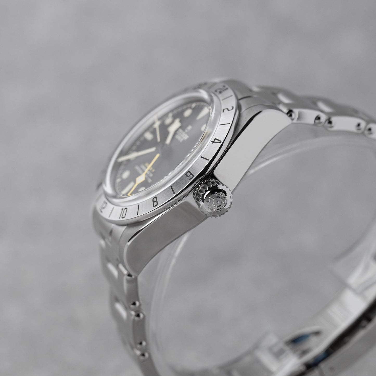 TUDOR BLACK BAY PRO REF: 79470