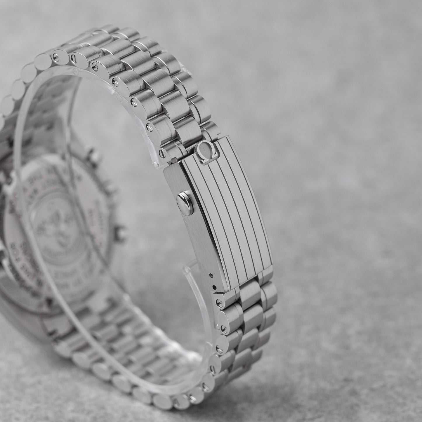 OMEGA SPEEDMASTER MOONWATCH REF: 310.30.42.50.01.001