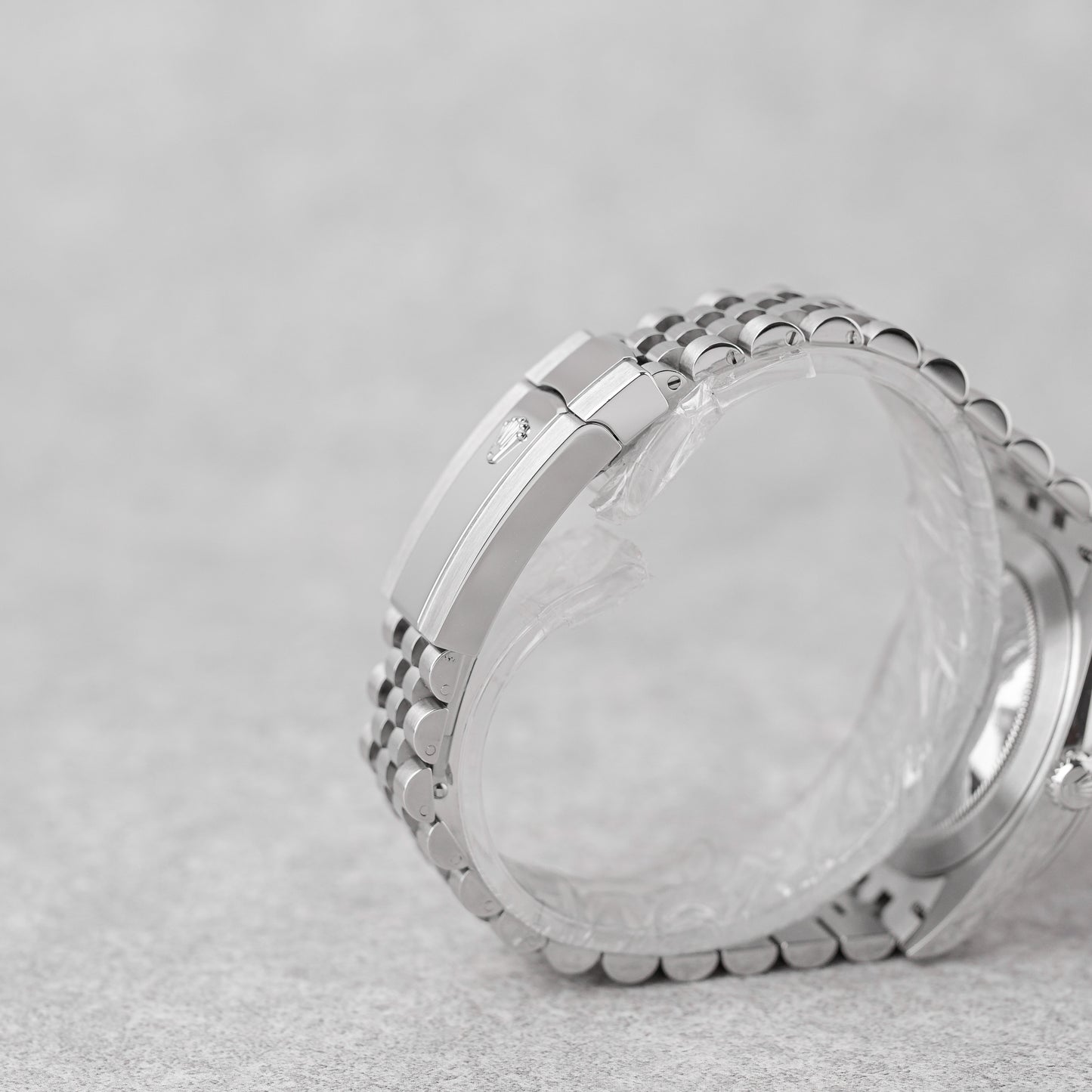 ROLEX DATEJUST 41 RHODIUM DIAL REF: 126300 (2024)