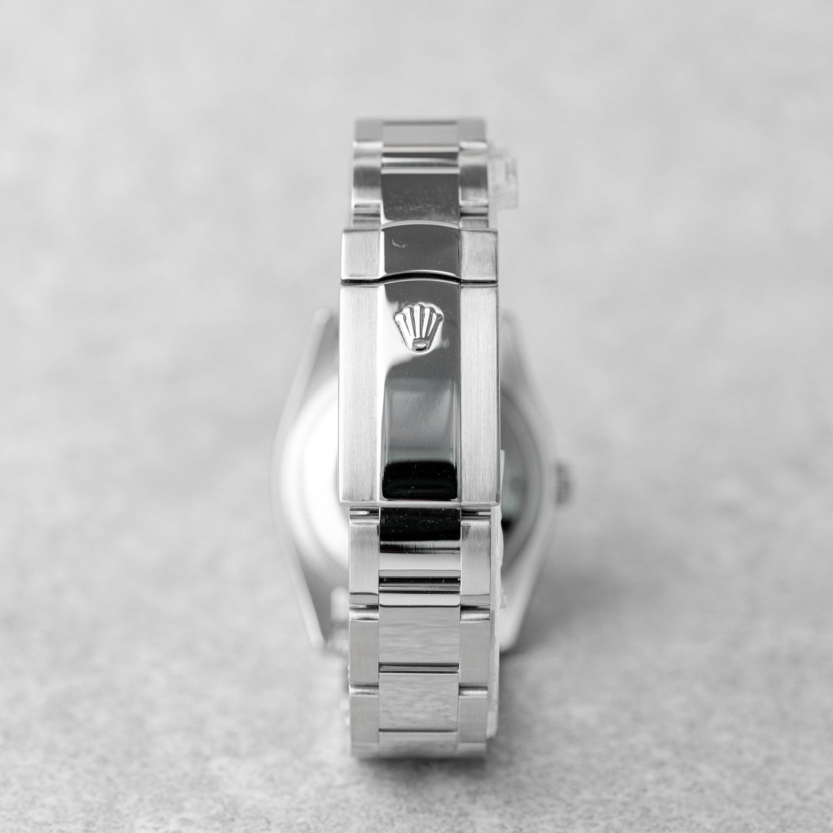ROLEX DATEJUST 36 BLACK ARABIC DIAL 'ROULETTE DATE' REF: 116200