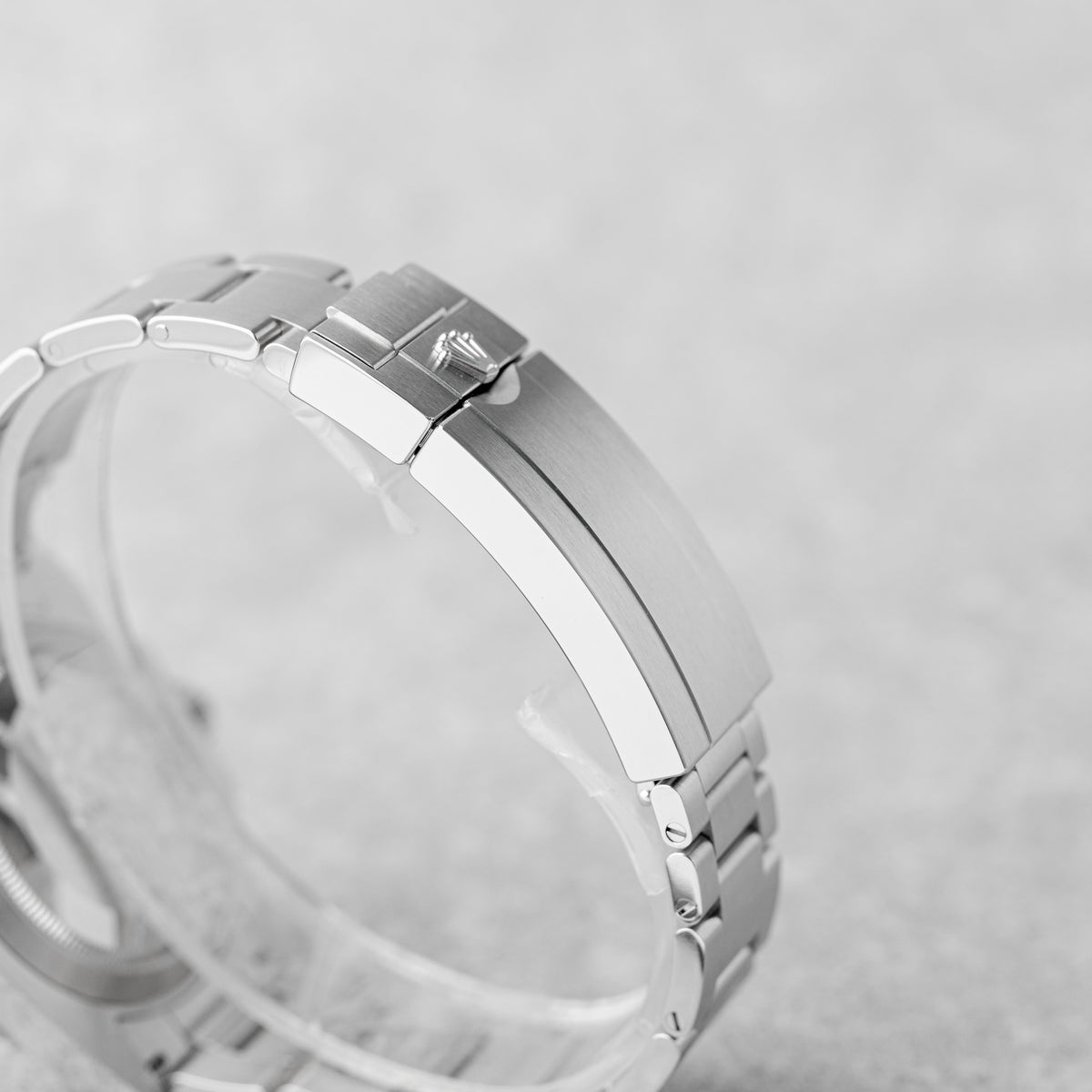 ROLEX SUBMARINER NO DATE REF: 124060
