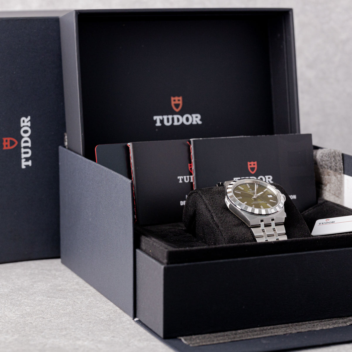 TUDOR ROYAL 36 GREEN DIAL REF: M2836C1A0-0103