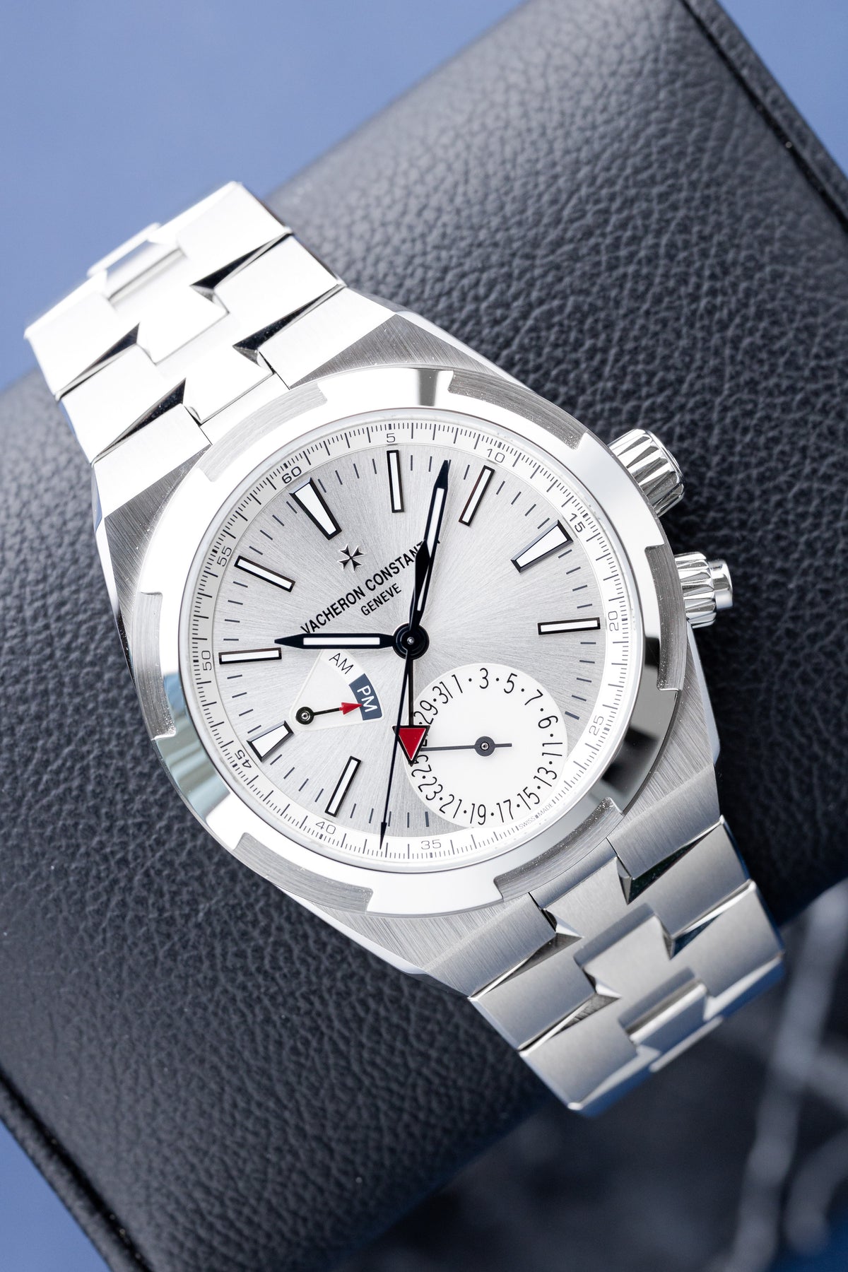 VACHERON CONSTANTIN OVERSEAS DUAL TIME SILVER REF: 7920V/210A-B333