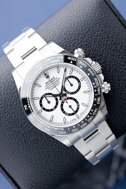 ROLEX DAYTONA "PANDA" REF: 126500LN