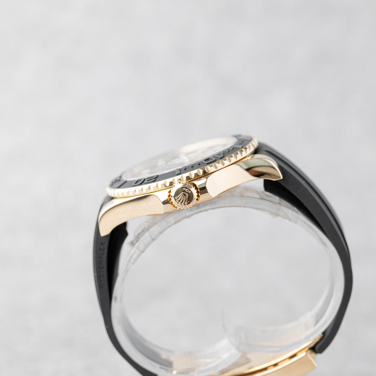 ROLEX YACHT-MASTER 42 YELLOW GOLD REF: 226658
