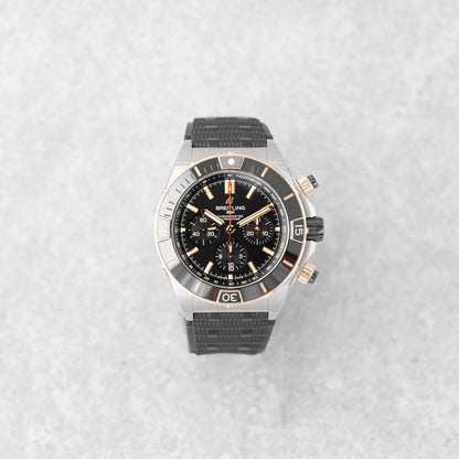 BREITLING SUPER CHRONOMAT B01 44 REF: UB0136251B1S1