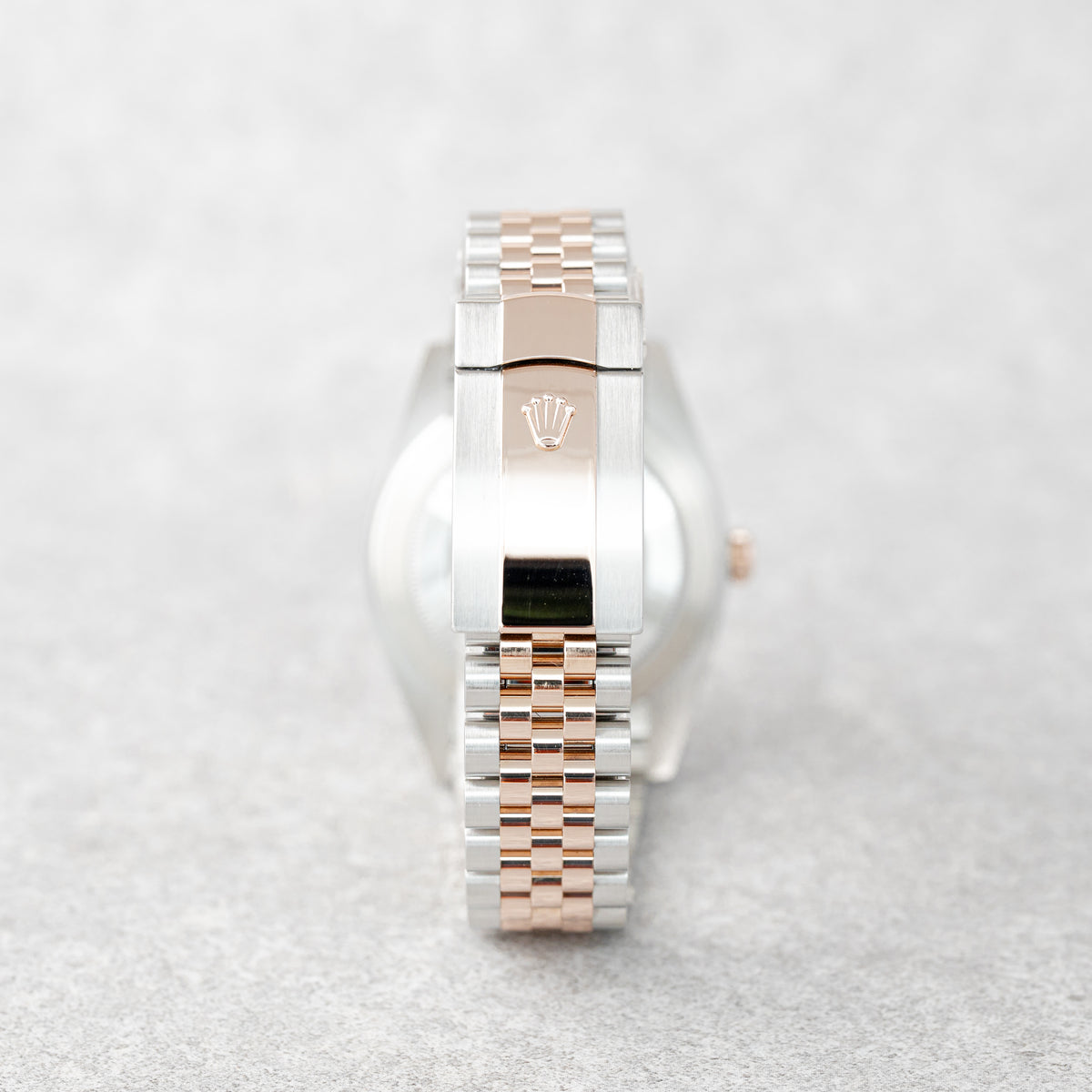 ROLEX DATEJUST 41 SUNDUST DIAL REF: 126331