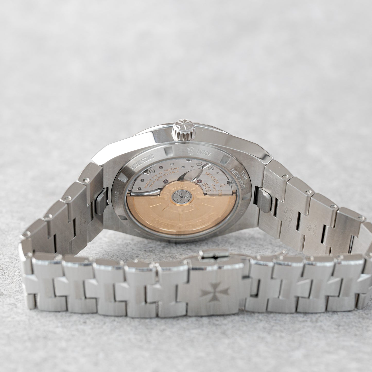 VACHERON CONSTANTIN OVERSEAS SILVER REF: 4520V/210A-B126
