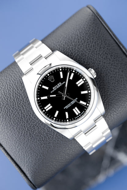 ROLEX OYSTER PERPETUAL 41 PRETO REF: 124300 (2023)