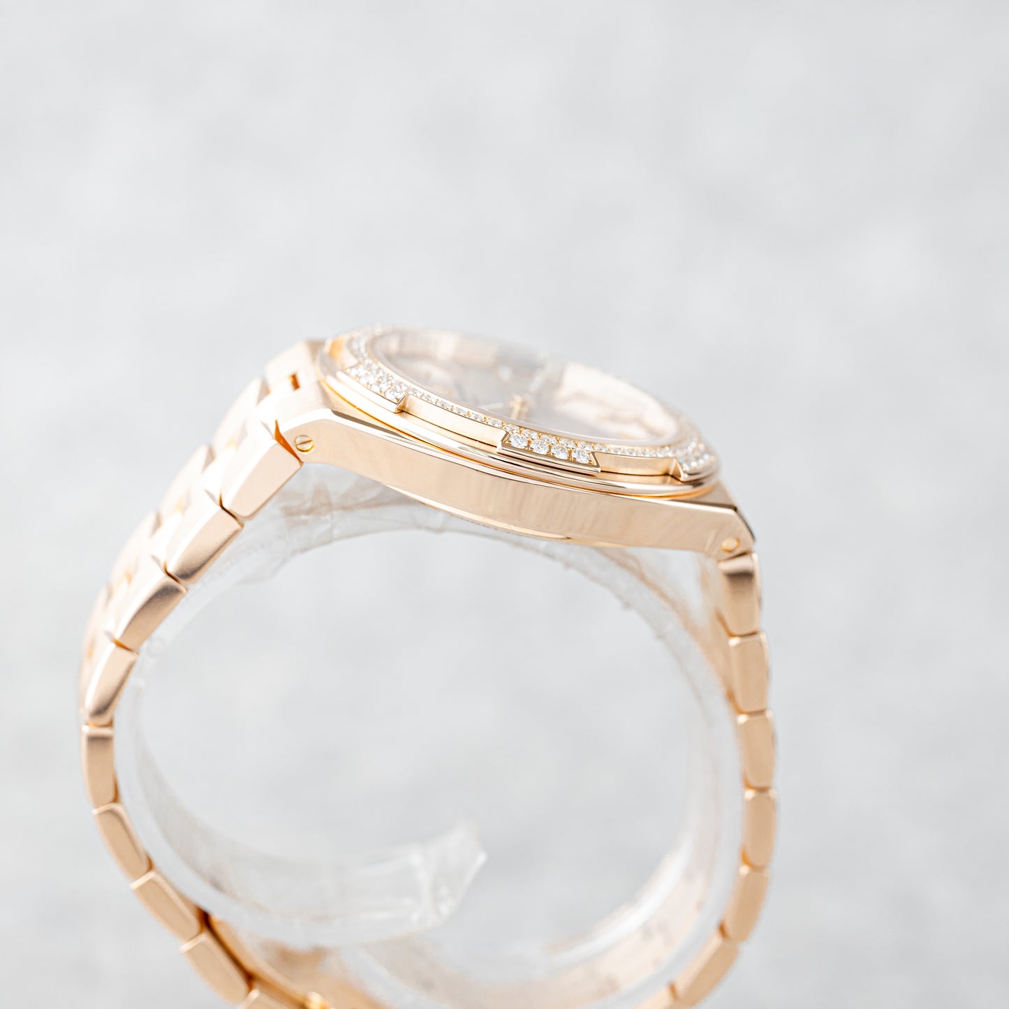 VACHERON CONSTANTIN OVERSEAS PINK GOLD REF: 2305V/100R-B077