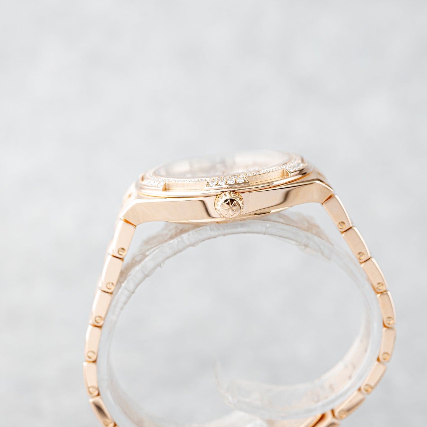 VACHERON CONSTANTIN OVERSEAS PINK GOLD REF: 2305V/100R-B077