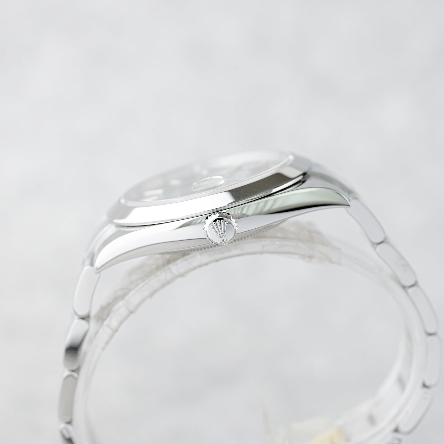 ROLEX DATEJUST 41 GREEN DIAL OYSTER REF: 126300
