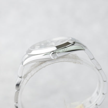 ROLEX DATEJUST 41 GREEN DIAL OYSTER REF: 126300