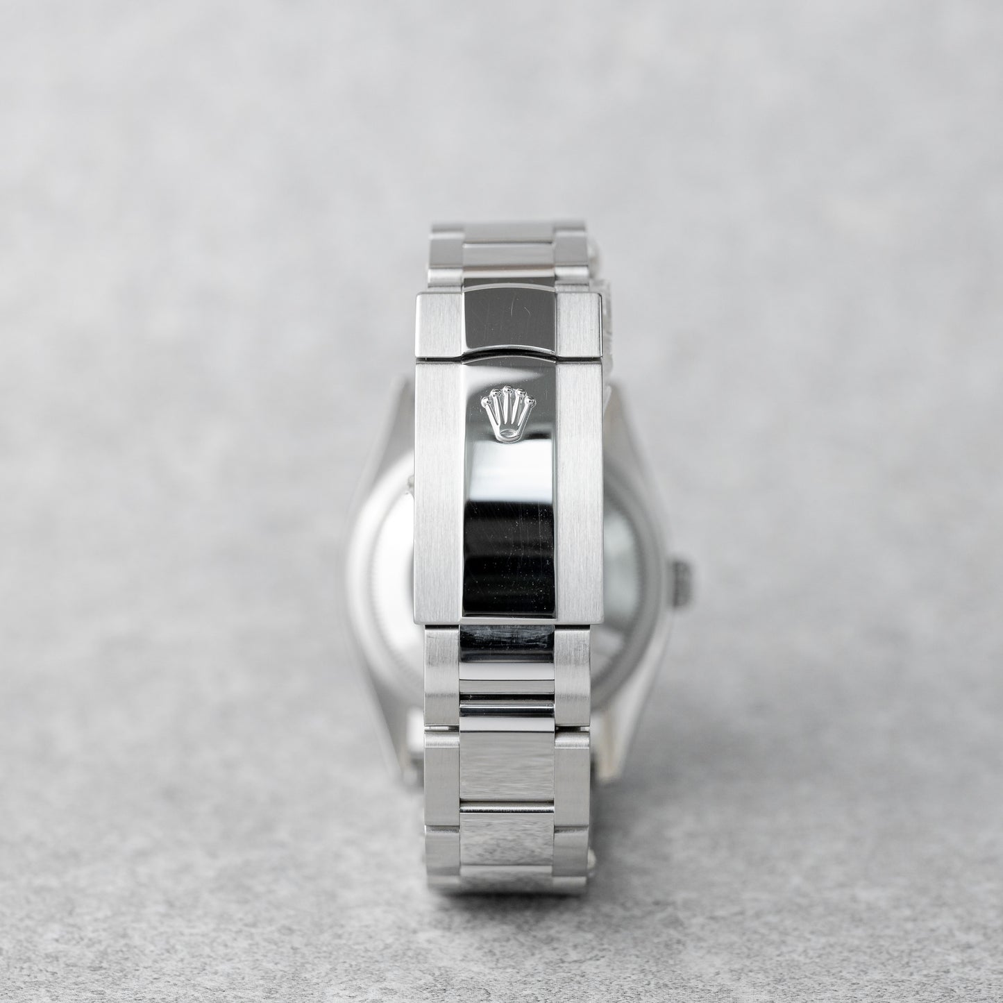 ROLEX DATEJUST 36 BLACK OYSTER REF: 126200