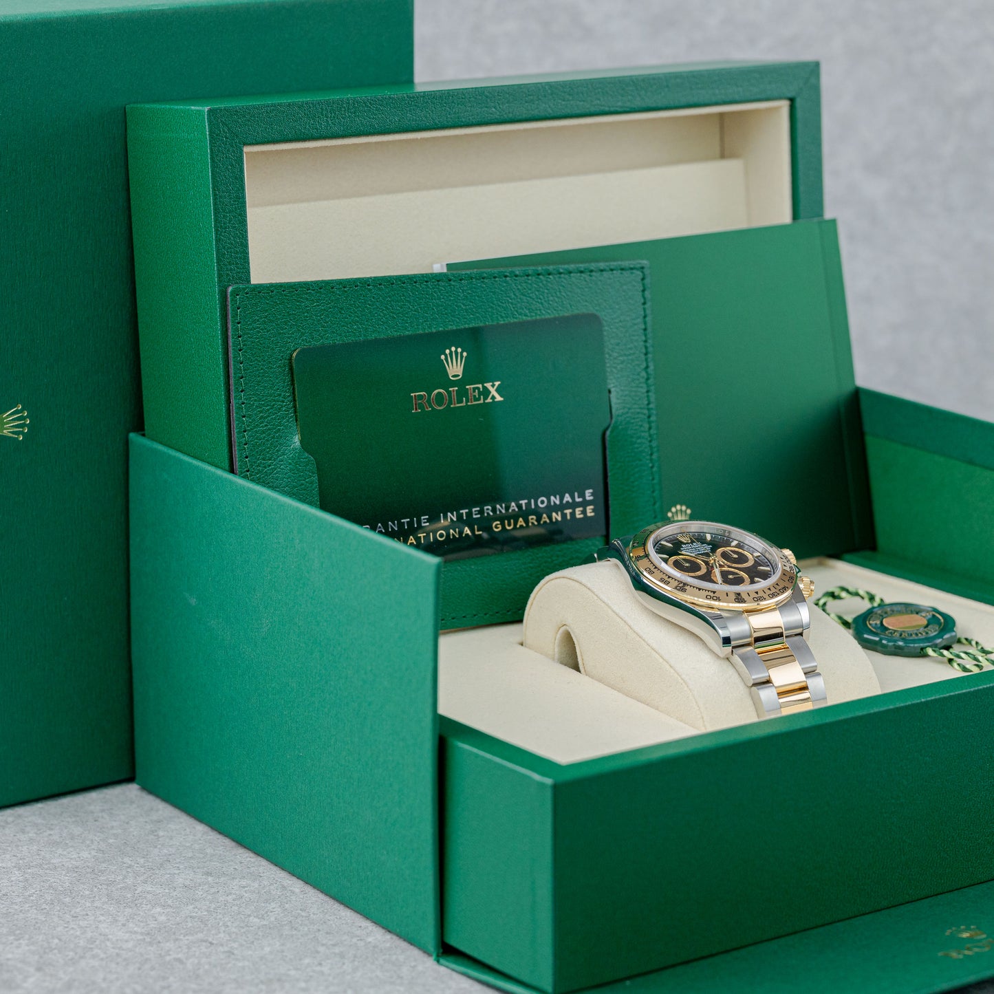 ROLEX DAYTONA "BLACK DIAL" REF: 126503