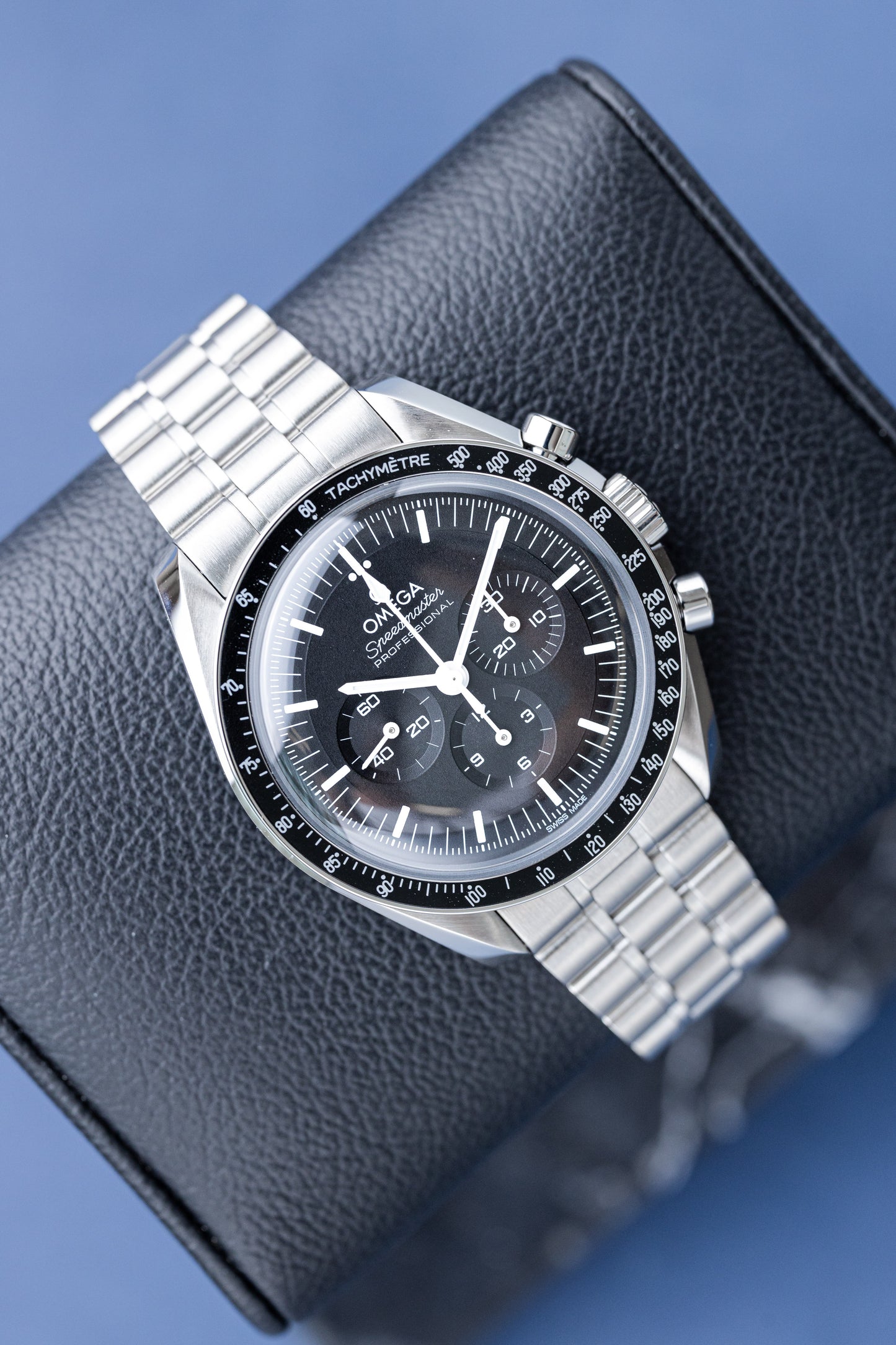 OMEGA SPEEDMASTER MOONWATCH HESALITE REF: 310.30.42.50.01.001