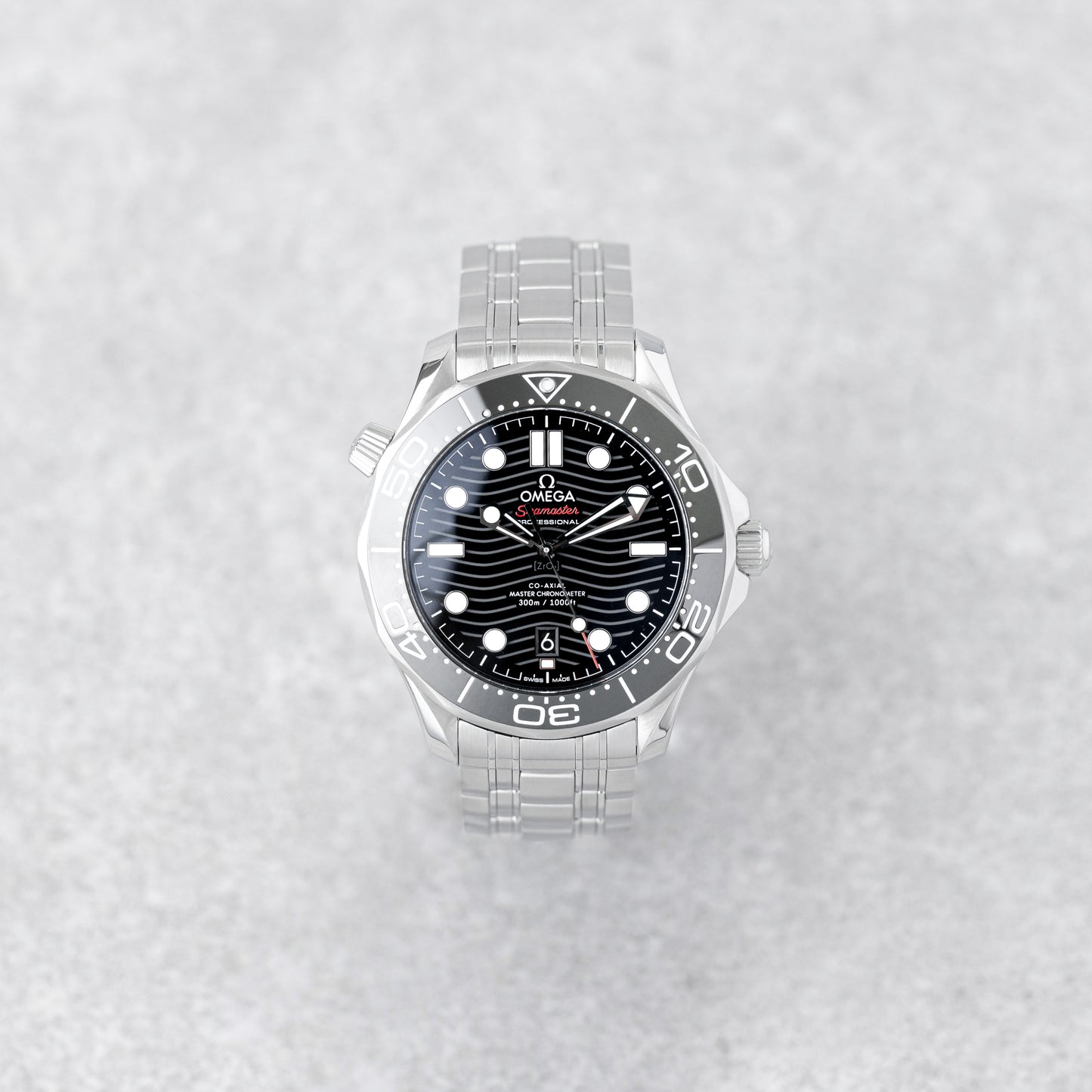 OMEGA SEAMASTER DIVER 300M BLACK DIAL REF: 210.30.42.20.01.001