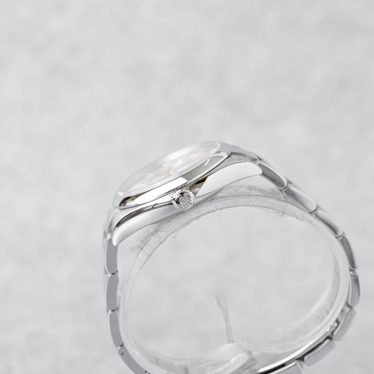 ROLEX OYSTER PERPETUAL 36 'SILVER DIAL' REF: 126000