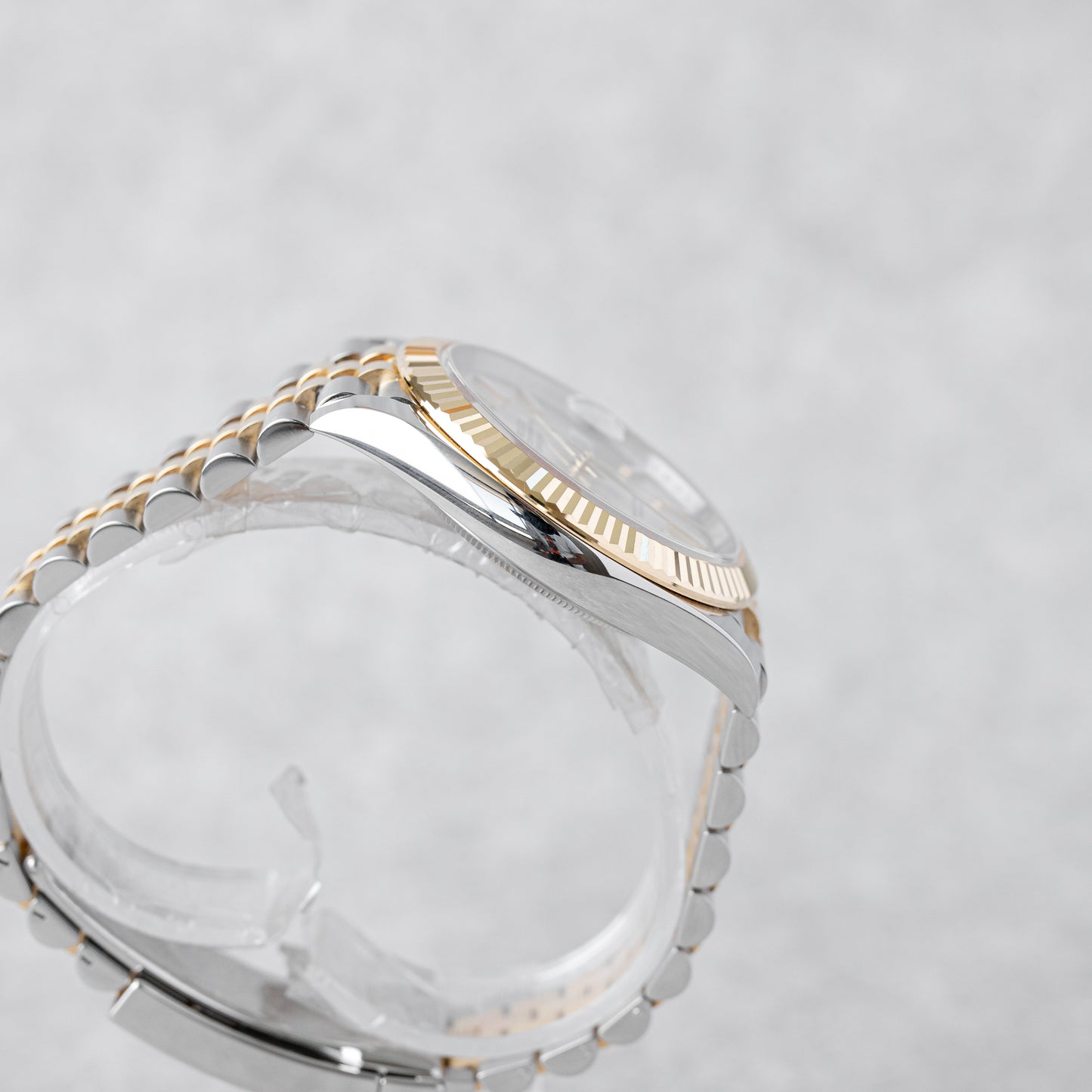 ROLEX DATEJUST 41 SUNDUST DIAL REF: 126333