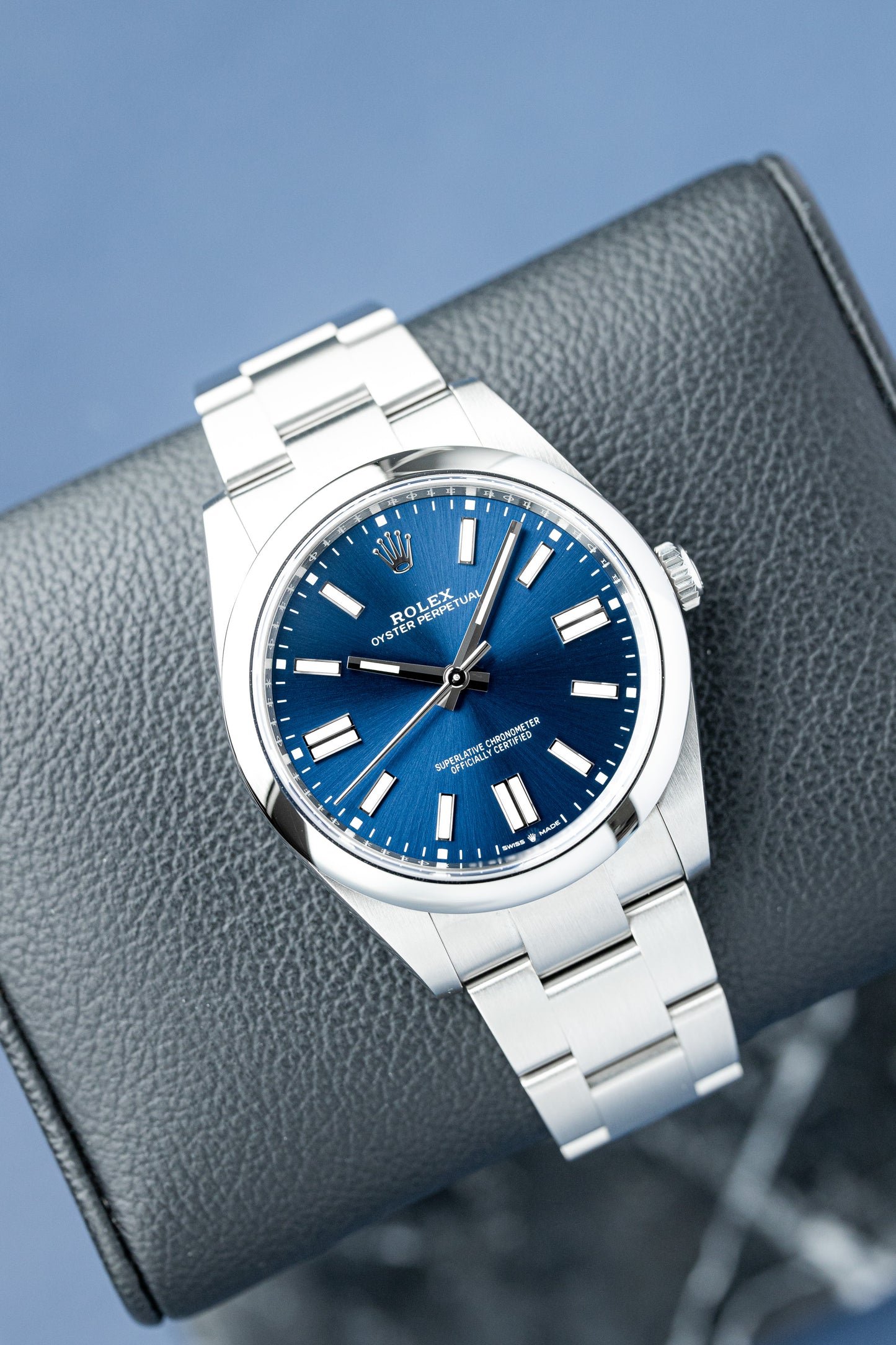 ROLEX OYSTER PERPETUAL 41 BLUE REF: 124300 (2022)