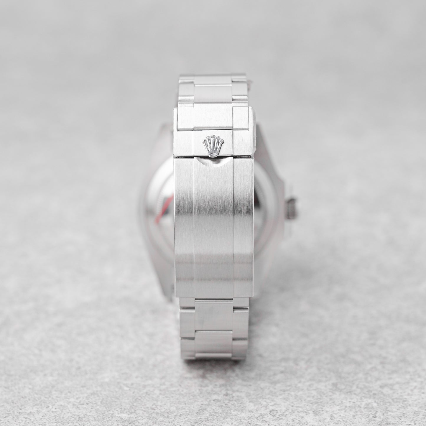 ROLEX SUBMARINER NO DATE REF: 124060