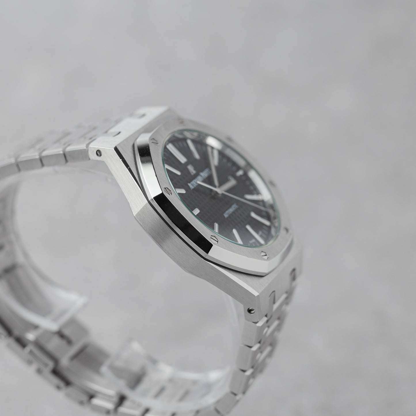 AUDEMARS PIGUET ROYAL OAK 41MM BLACK REF: 15400ST