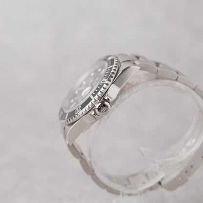 ROLEX SUBMARINER REF: 16610 (NOS)